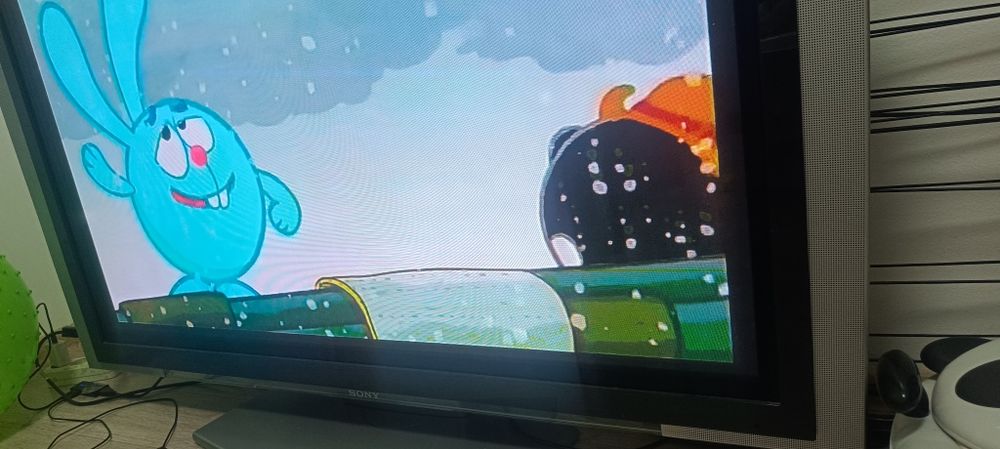 Срочно продаю телевизор Sony