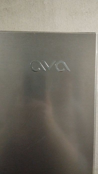 Холодильник ava ,