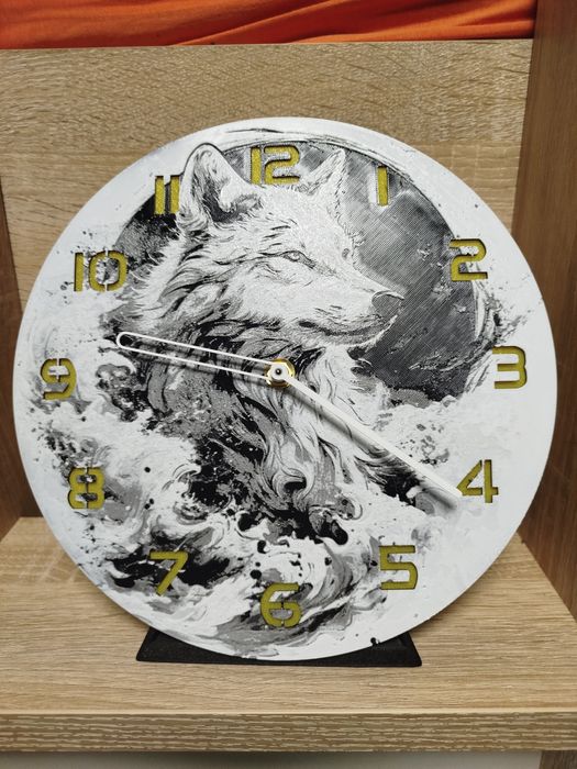 Часовник  на стойка