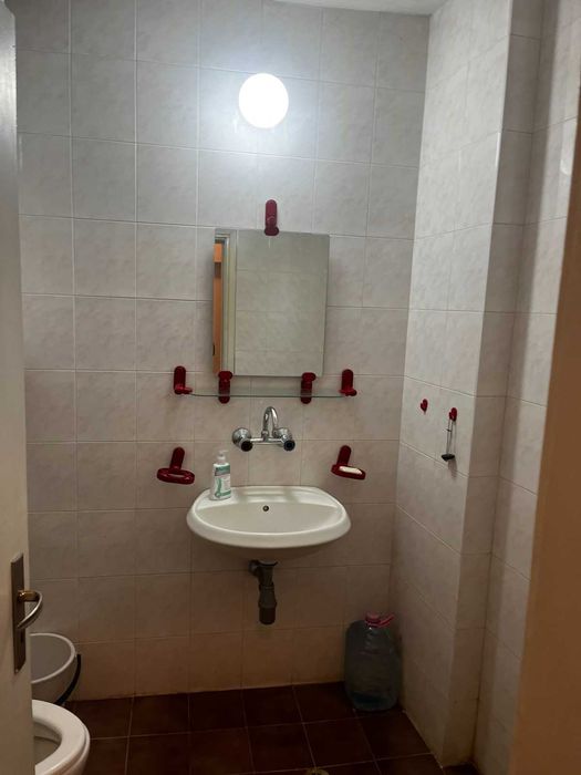 Дава се под наем Едностаен апартамент в София, Център - 35 кв.м за 306 € - Снимка #11