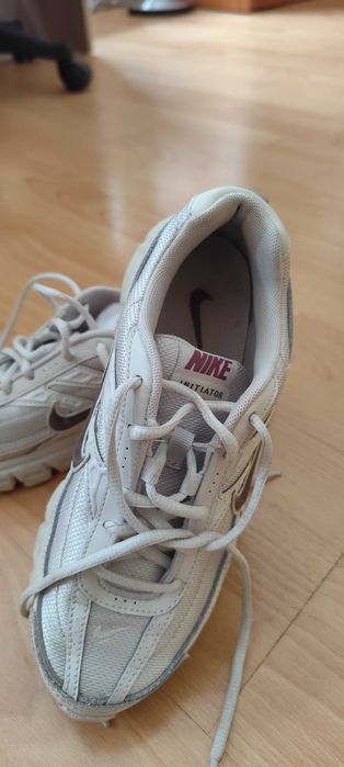 Дамски маратонки Nike