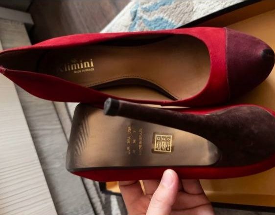 Замонавий аёллар туфлиси