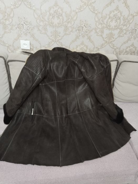 Продам дублёнку женскую