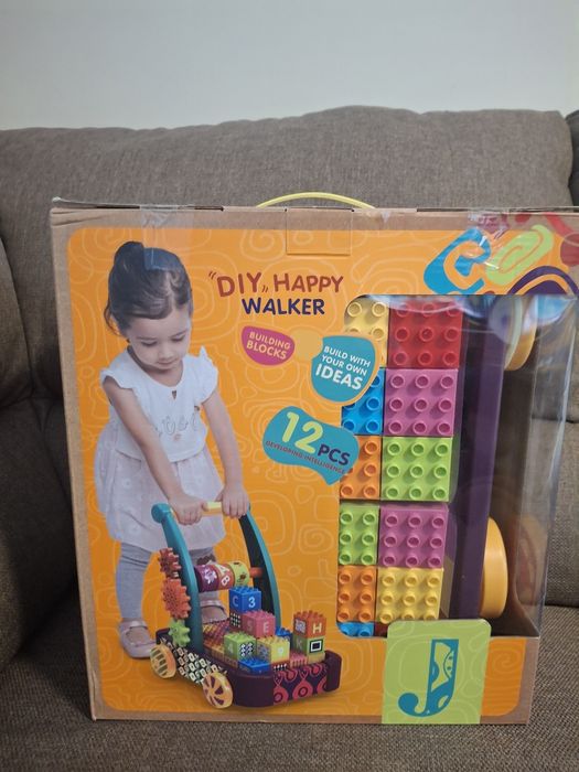 Уокър за момиче нов