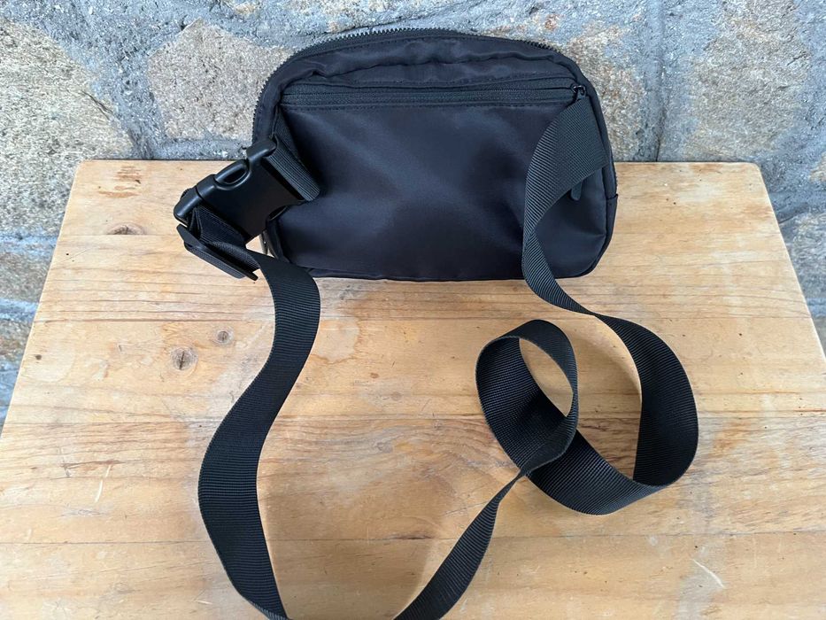 Дамска чантичка LuLu Lemon