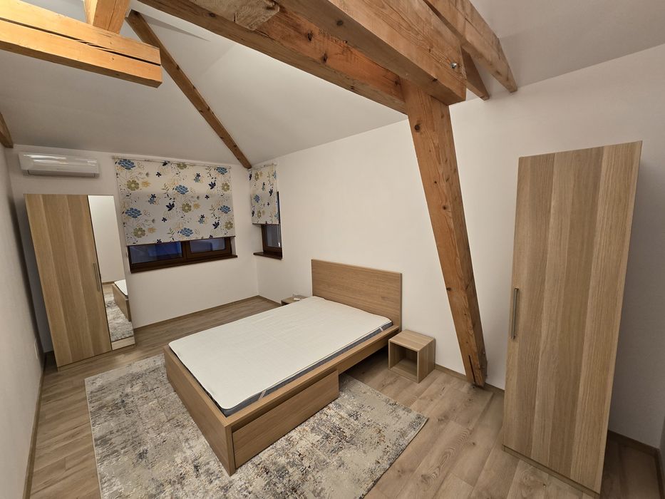 Închiriez  vilă premium - Corbeanca