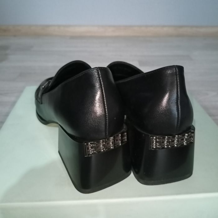 Туфли кожанные новые