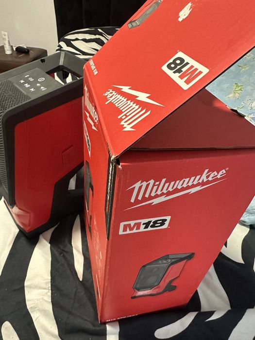 Boxa bluetooth Milwaukee m18 SPEJSG2
