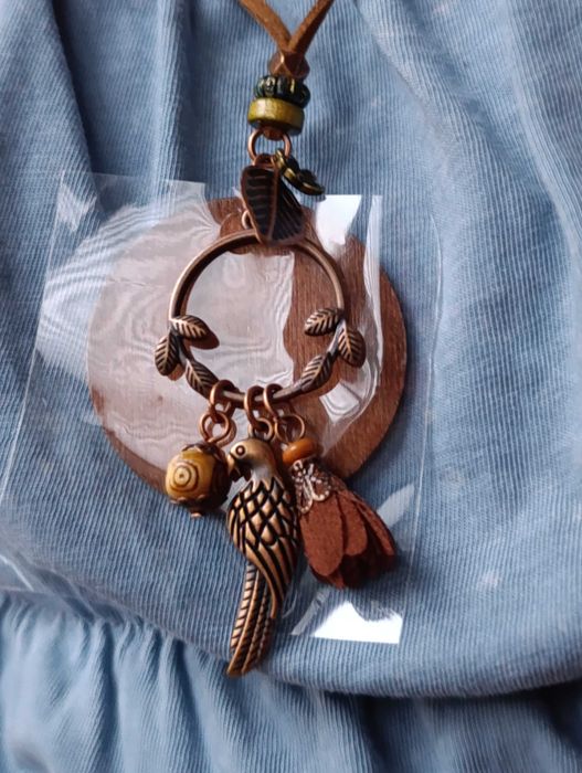 Бижута и аксесоари за всеки ден и за различни поводи на добра цена