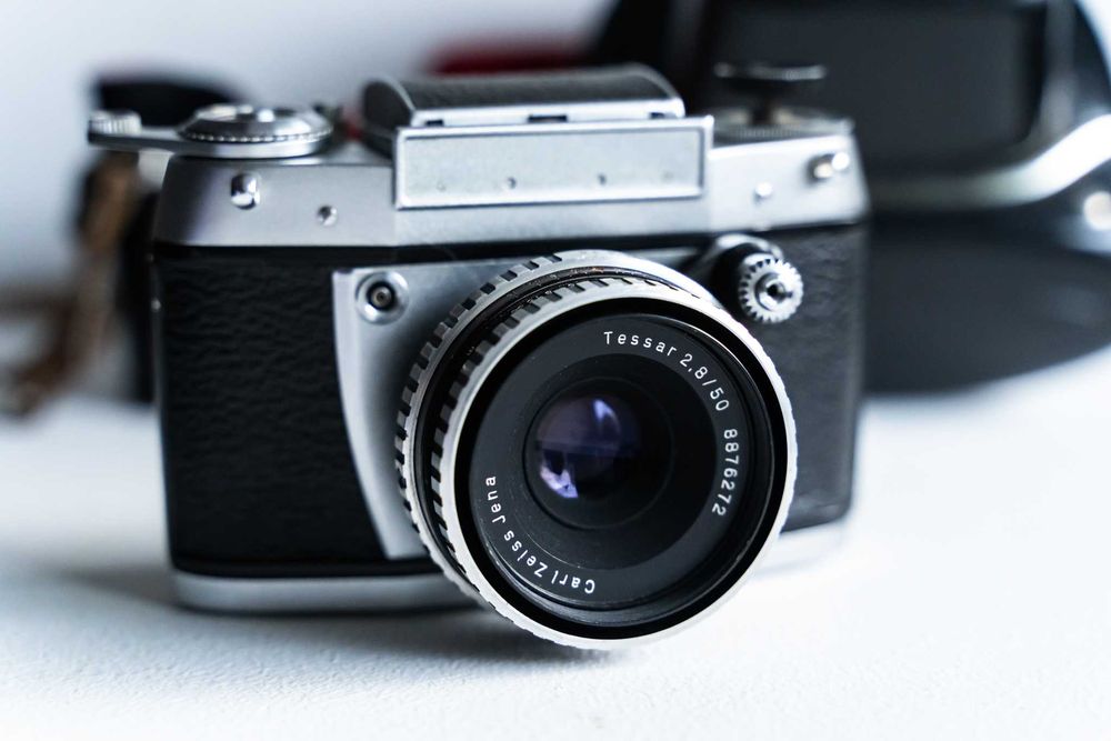 EXA 1B + Tessar 50mm f2.8