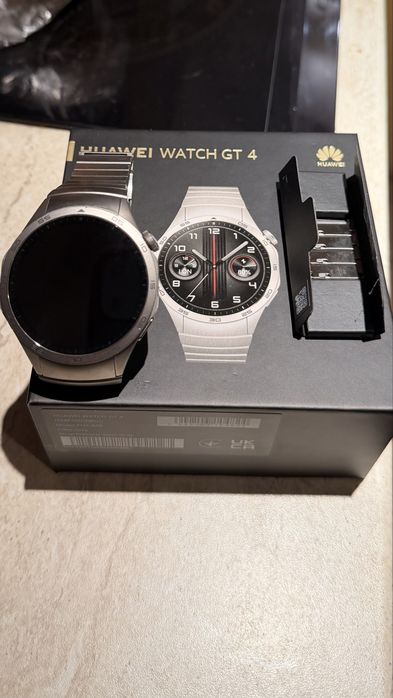 Продавам Huawei Watch GT 4