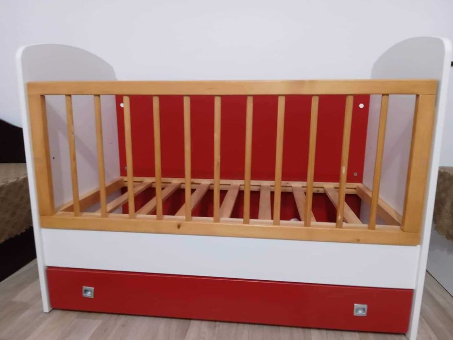 Детска дървена кошара