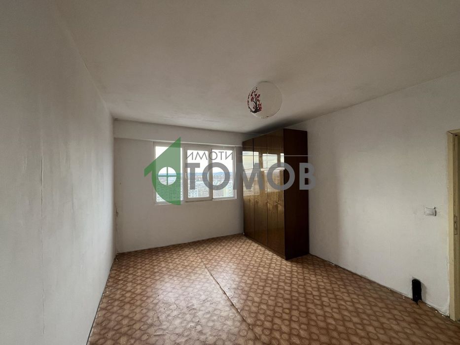 Продава се Едностаен апартамент в Шумен, Тракия - 38 кв.м за 1329 €/кв.м - Снимка #2