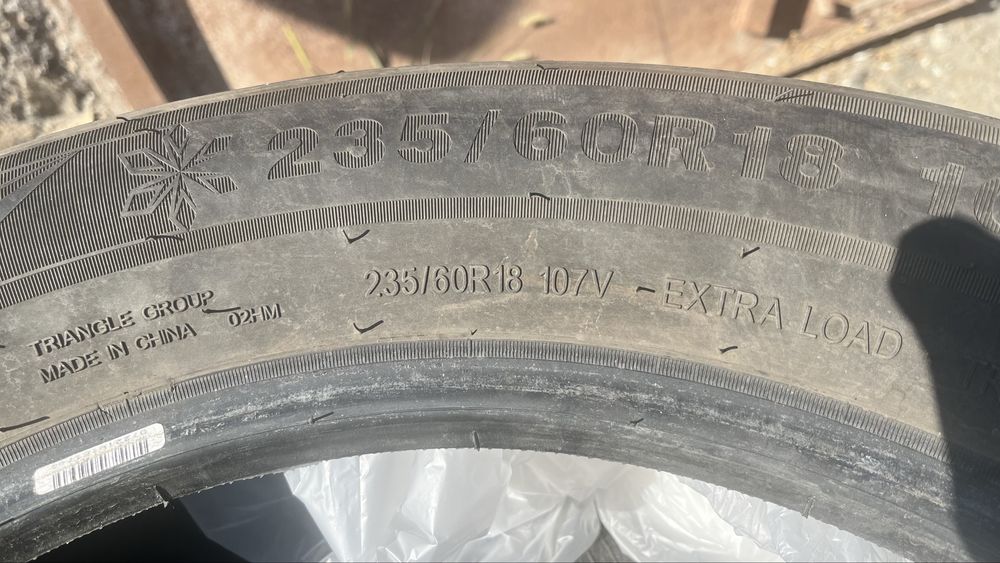 235/60 R18 Triangle зимние липучка