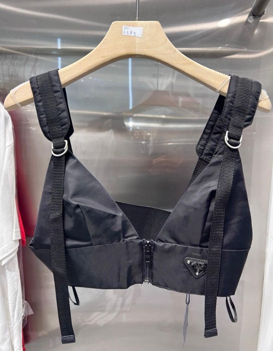 Bustiera/ accesoriu Prada