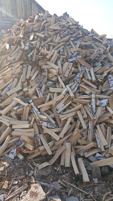 Дрова колотые брус доска щебень отсев