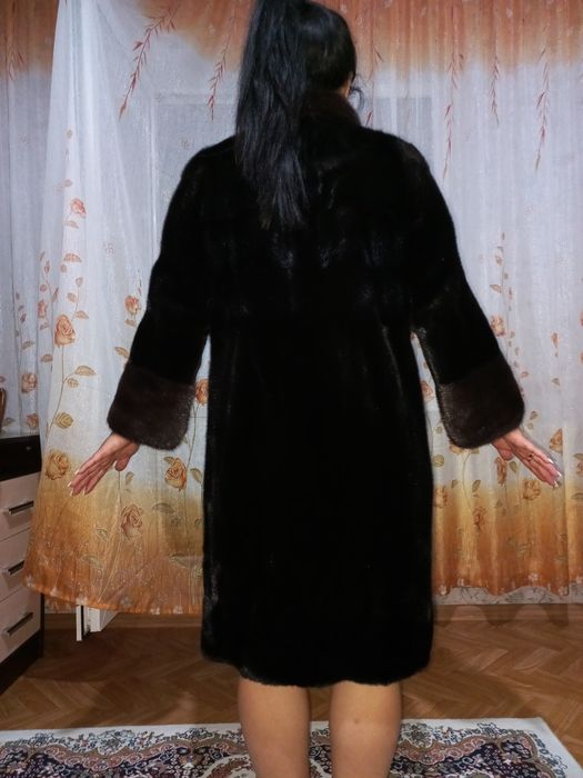 Продам шубу почти новая