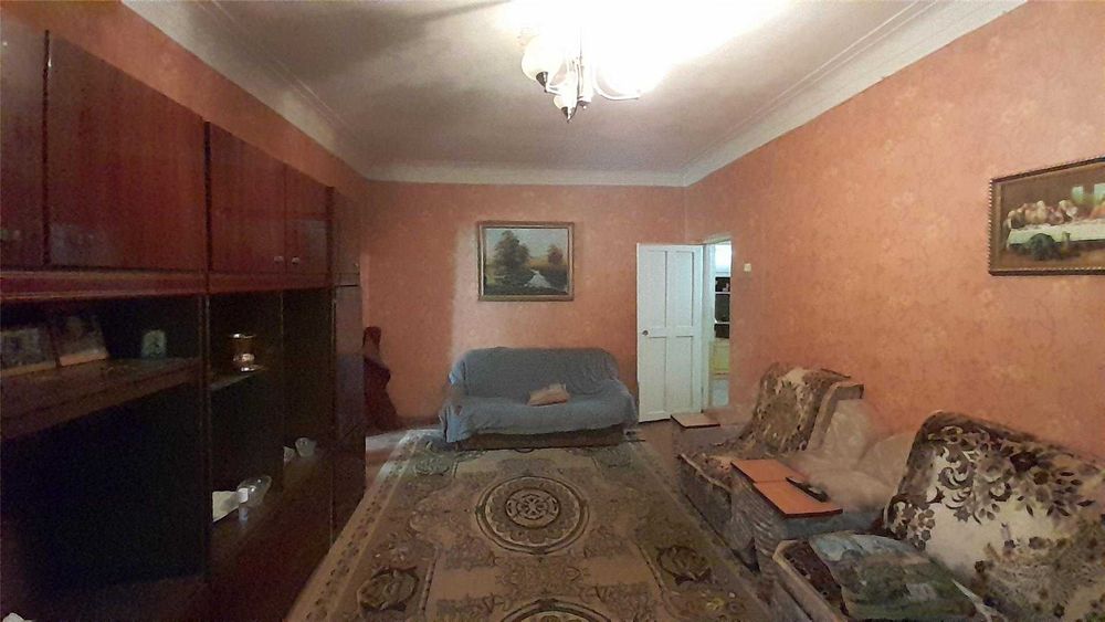 Продам 3 комн кв болгарского типа в старом городе.