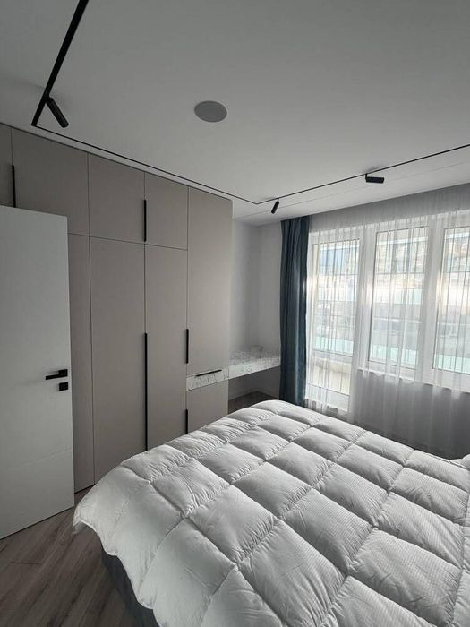 Дава се под наем Двустаен апартамент в Бургас, Славейков - 62 кв.м за 897.6 € - Снимка #4