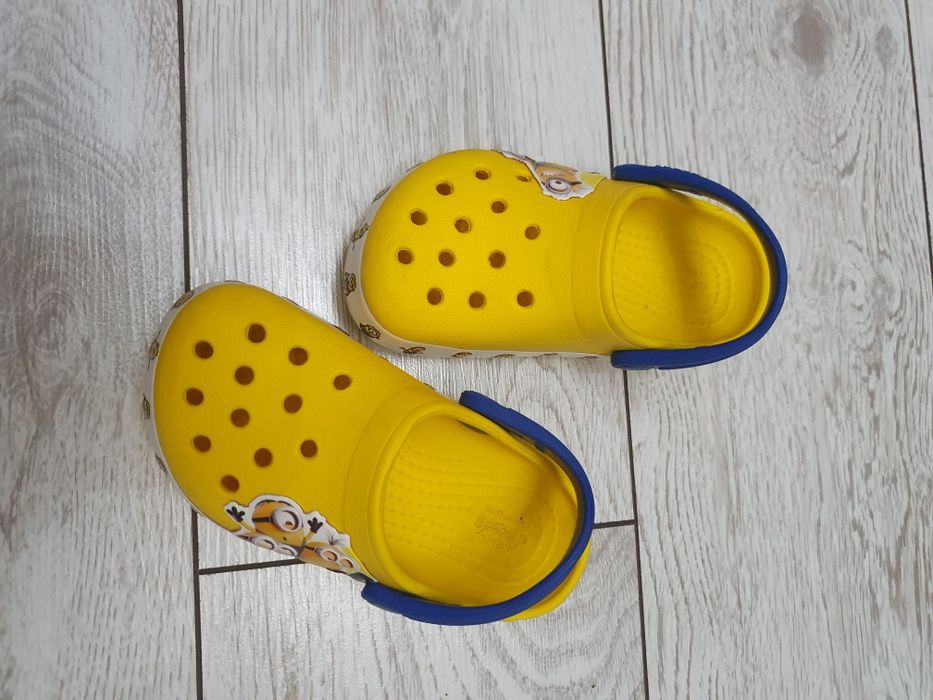 Crocs оригинал миньоны