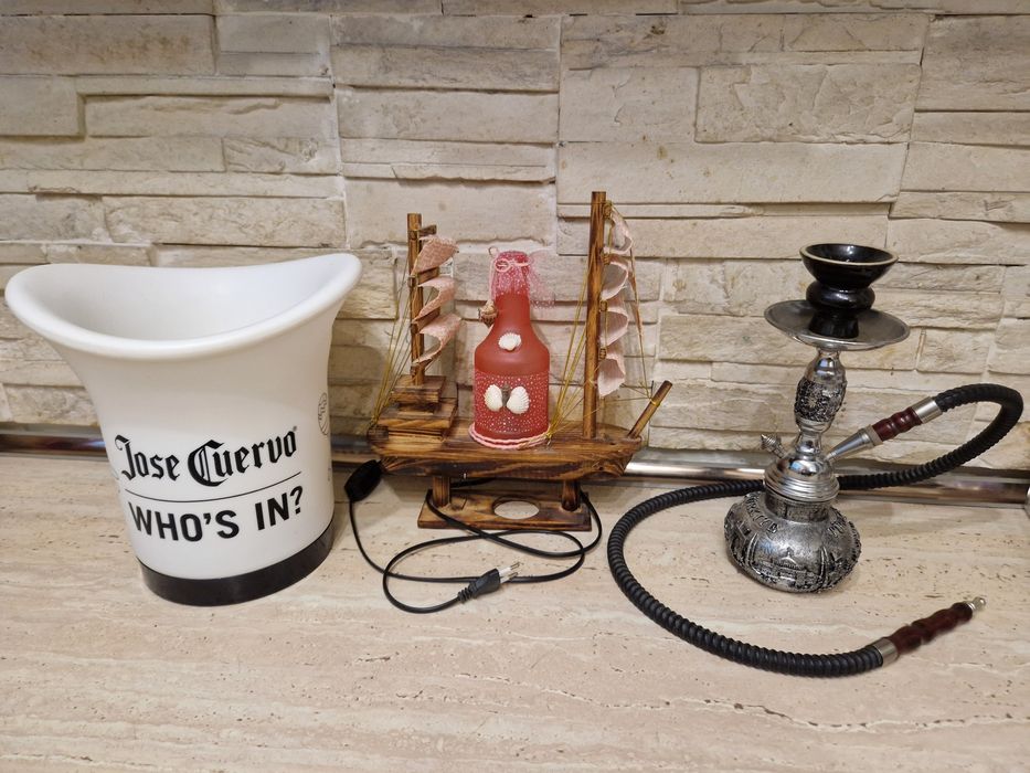 Figurine,Ceas Disneyland,Evantai,Masca africana