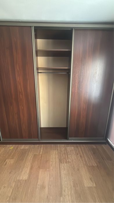 Продам шкаф-купе