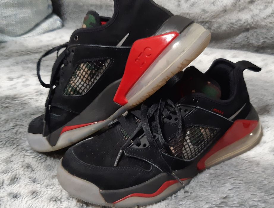 Маратонки Nike Air Jordan Mars 40номер