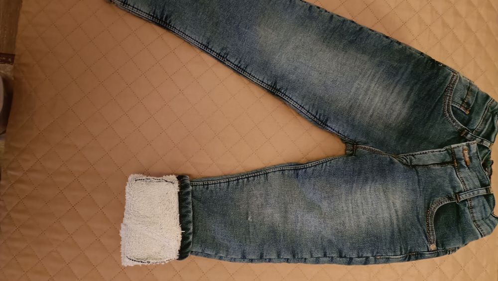 Pantaloni și blugi vătuiți fetiță-toate 50 ron