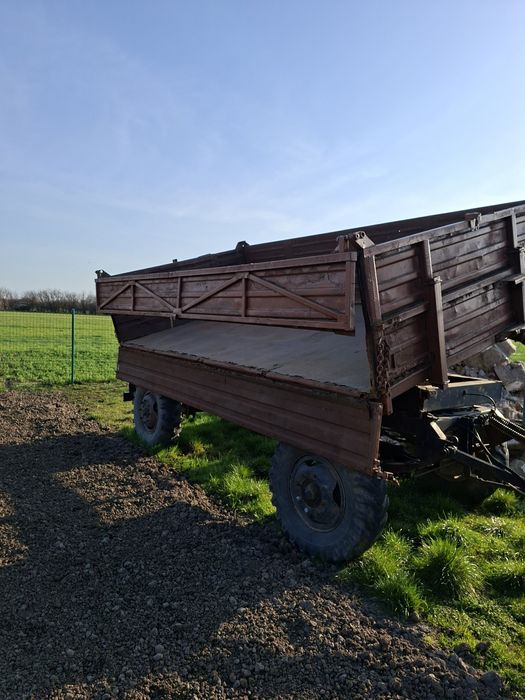 Vând remorcă de 7 tone