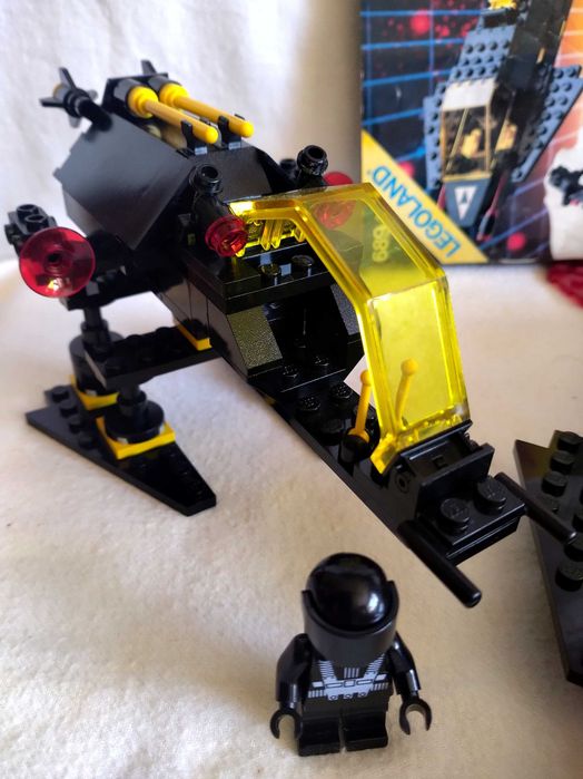 Lego Space Blacktron 6876 Alienator & 6894 Aerial Intruder