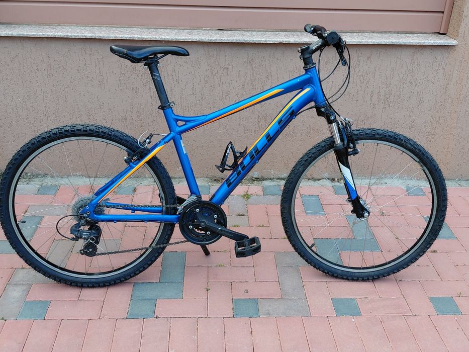 Vand bicicleta MTB.