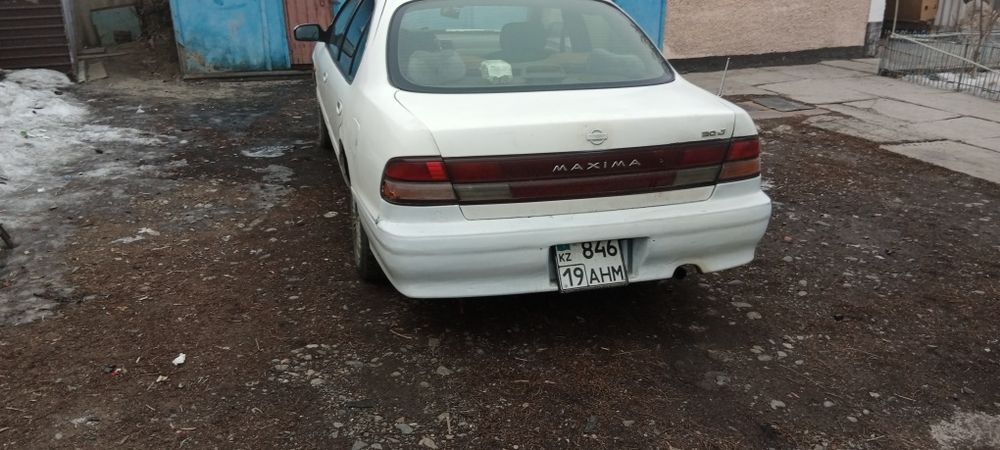 Продам срочно максима