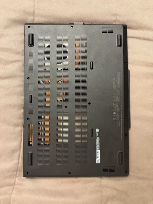 Ноутбук msi cyborg15