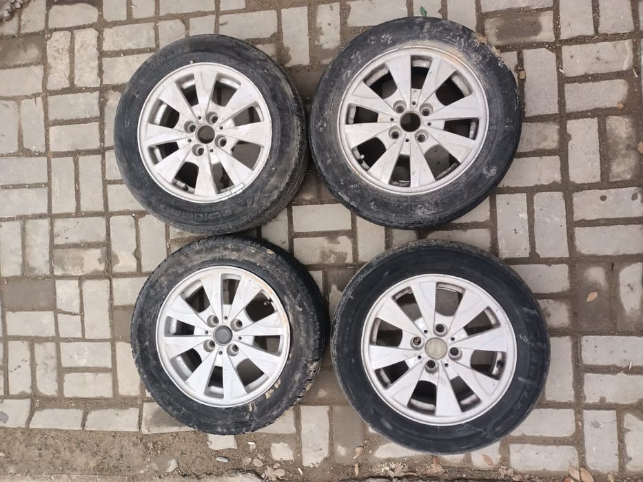 Продам диски с покрышкой