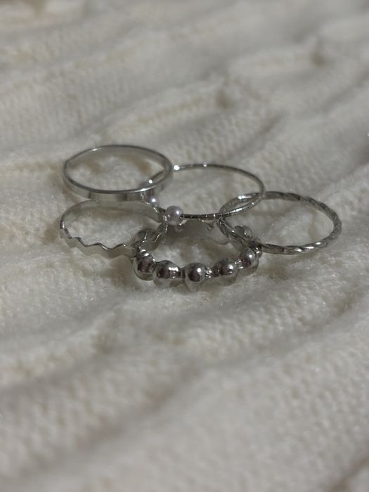 Продам кольца