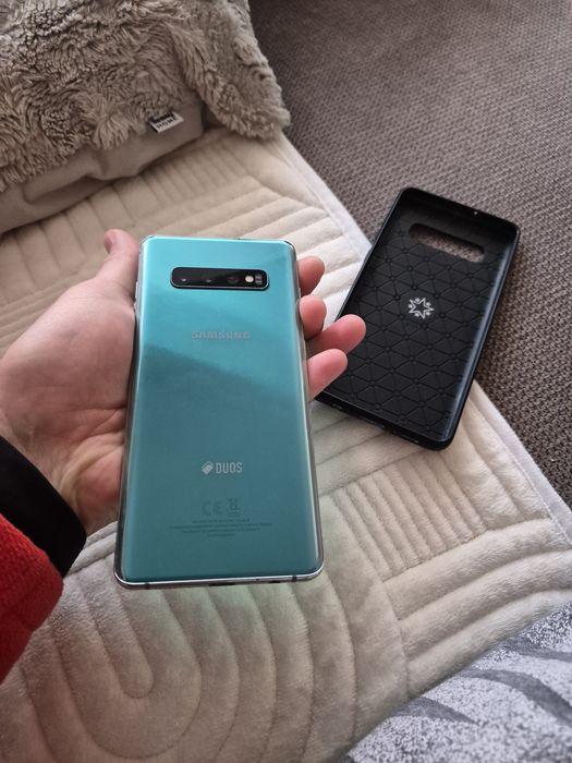 Samsung Galaxy S10 plus, 128Gb, incarcator wireless
