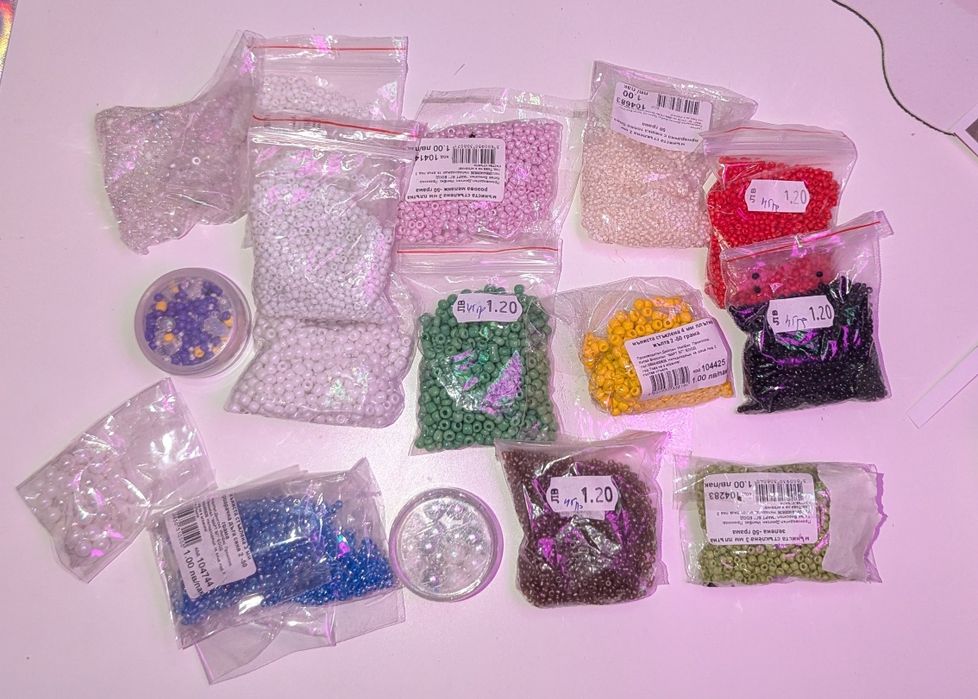 Лот от мъниста за гривни