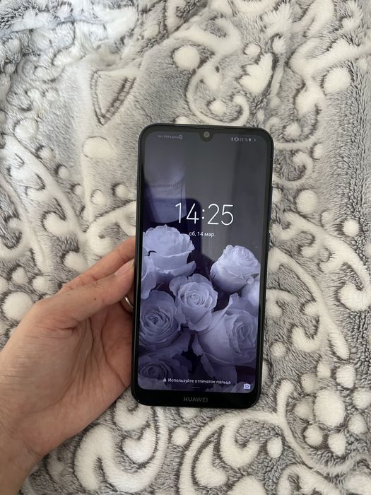 Продам Huawei Y6s