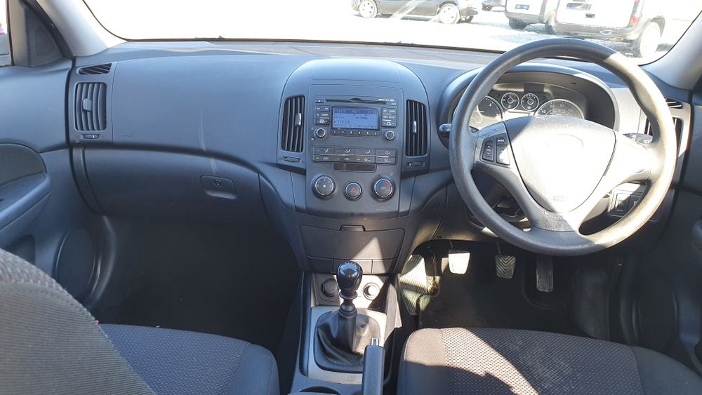 ХЮНДАЙ И-30 1.6 CRDI 2009 г НА ЧАСТИ .