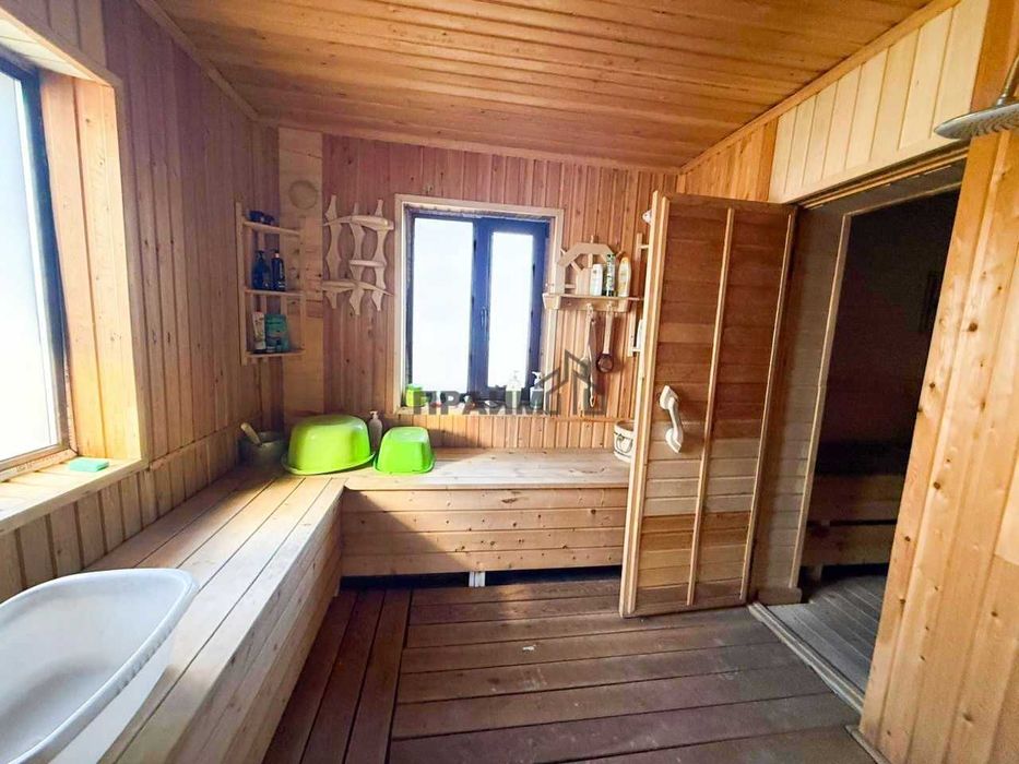 ПРОДАМ участок Детский мир (Мирлан ПРАЙМ)