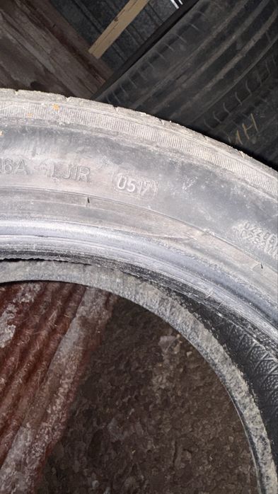 Продам летнюю резину Sava R17