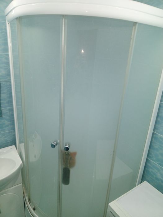 Душевая кабина срочно.