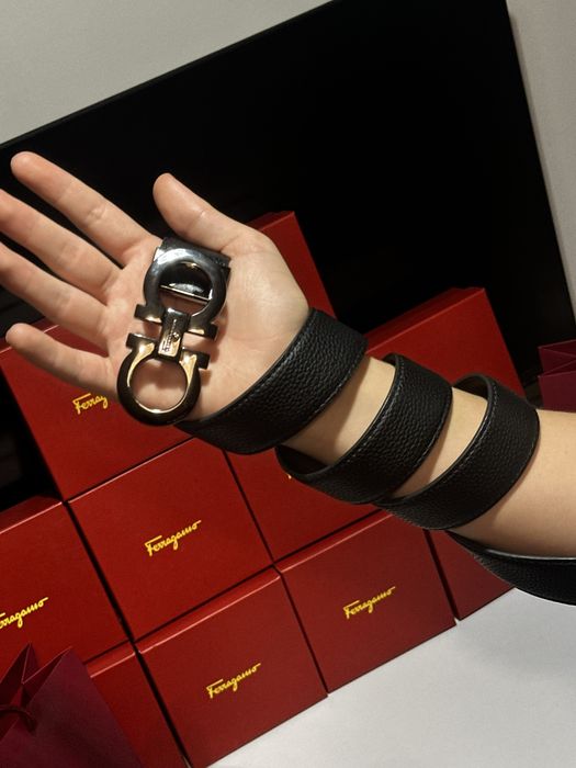 Колан Ferragamo