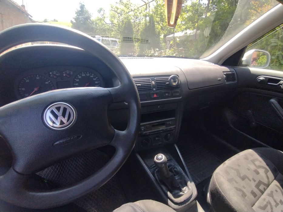 Volkswagen golf 4