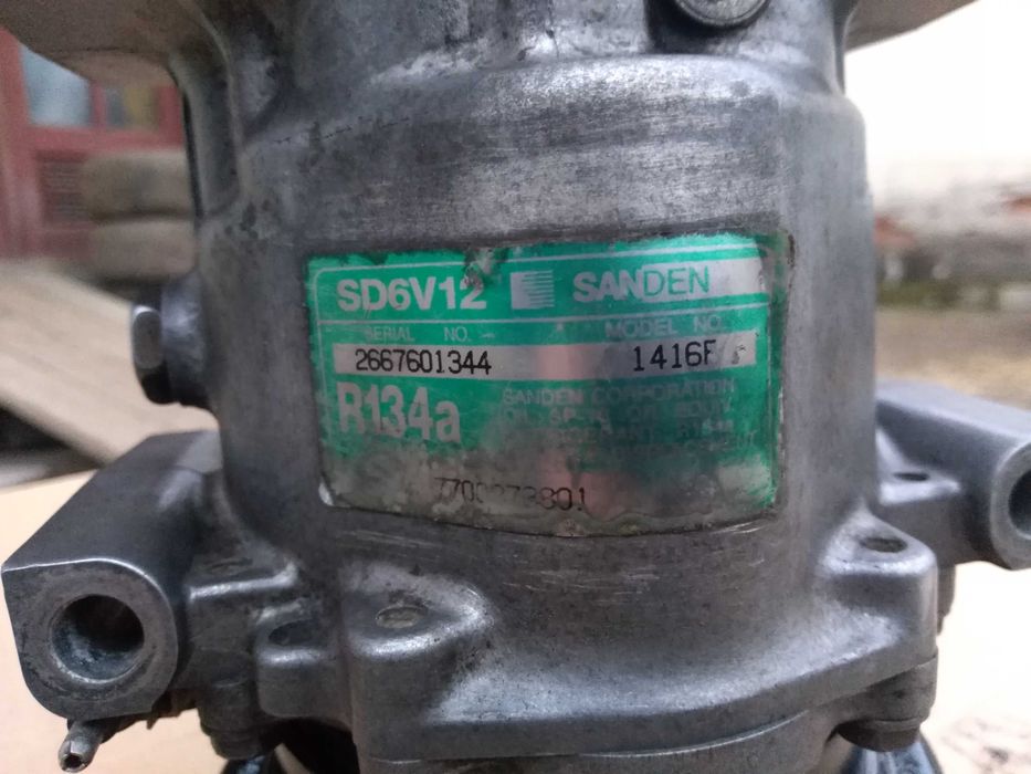 Compresor AC renault.