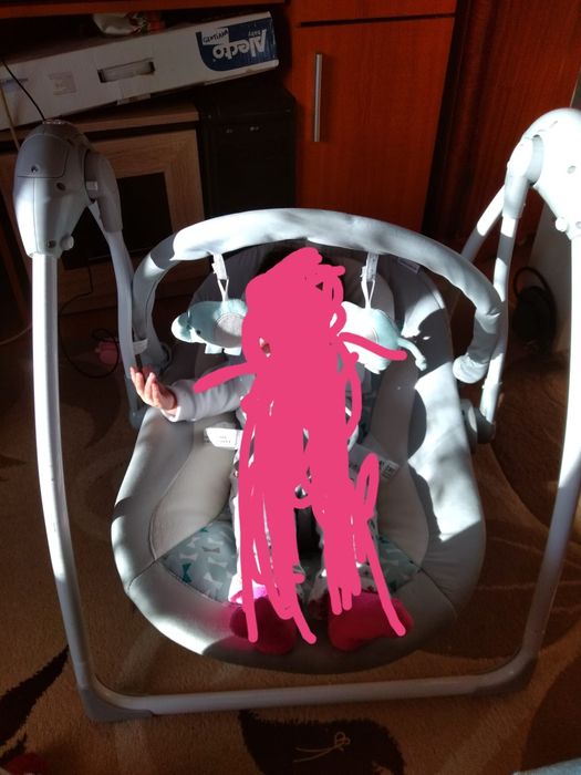 Balansuar electric pentru bebeluși