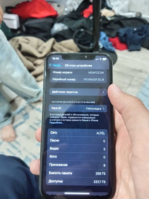 Продам айфон х срочно