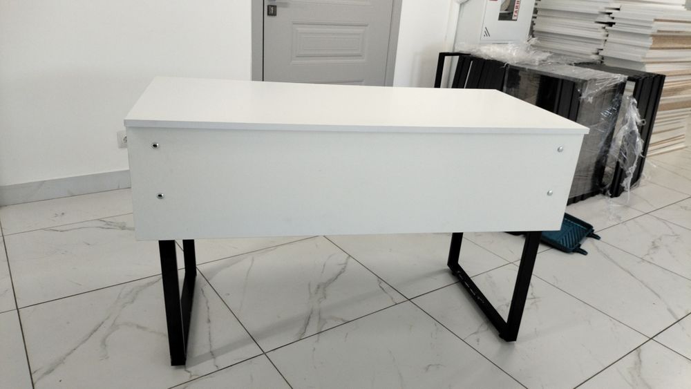 Школьные парты столы