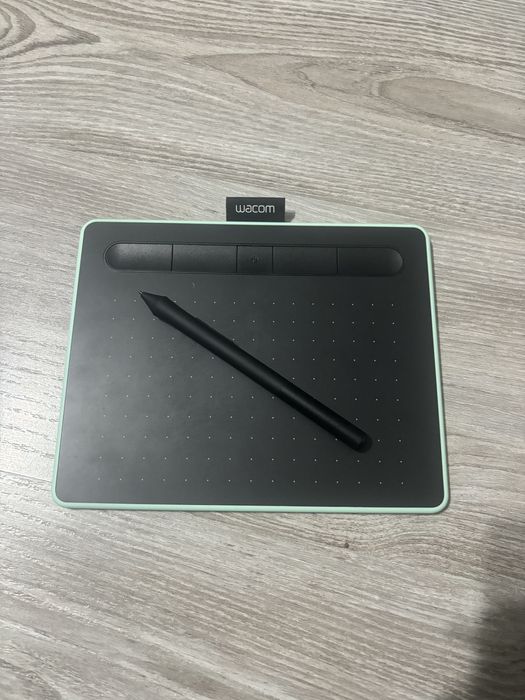 tabletă grafică wacom Intuos
