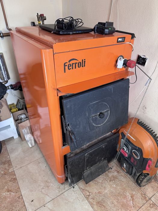 Centrala/Cazan lemne Ferroli 40kw din Oțel + mai multe accesorii